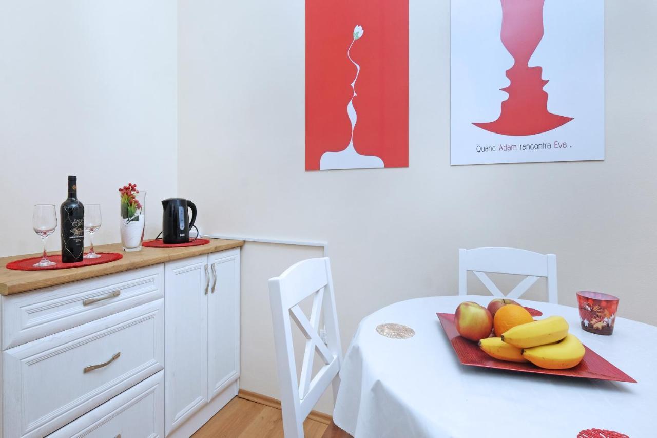 Illusion Downtown Apartment ベオグラード エクステリア 写真