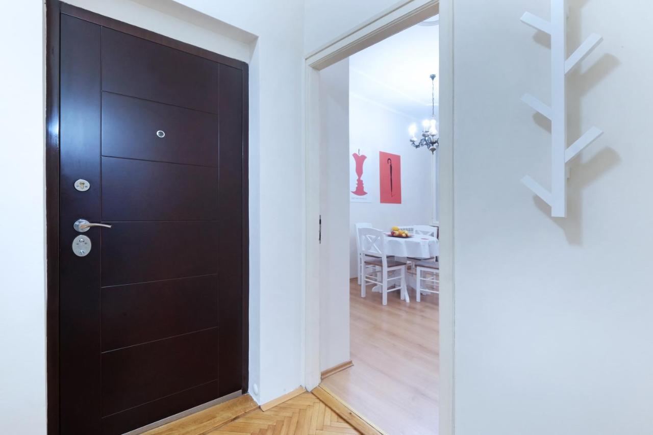 Illusion Downtown Apartment ベオグラード エクステリア 写真
