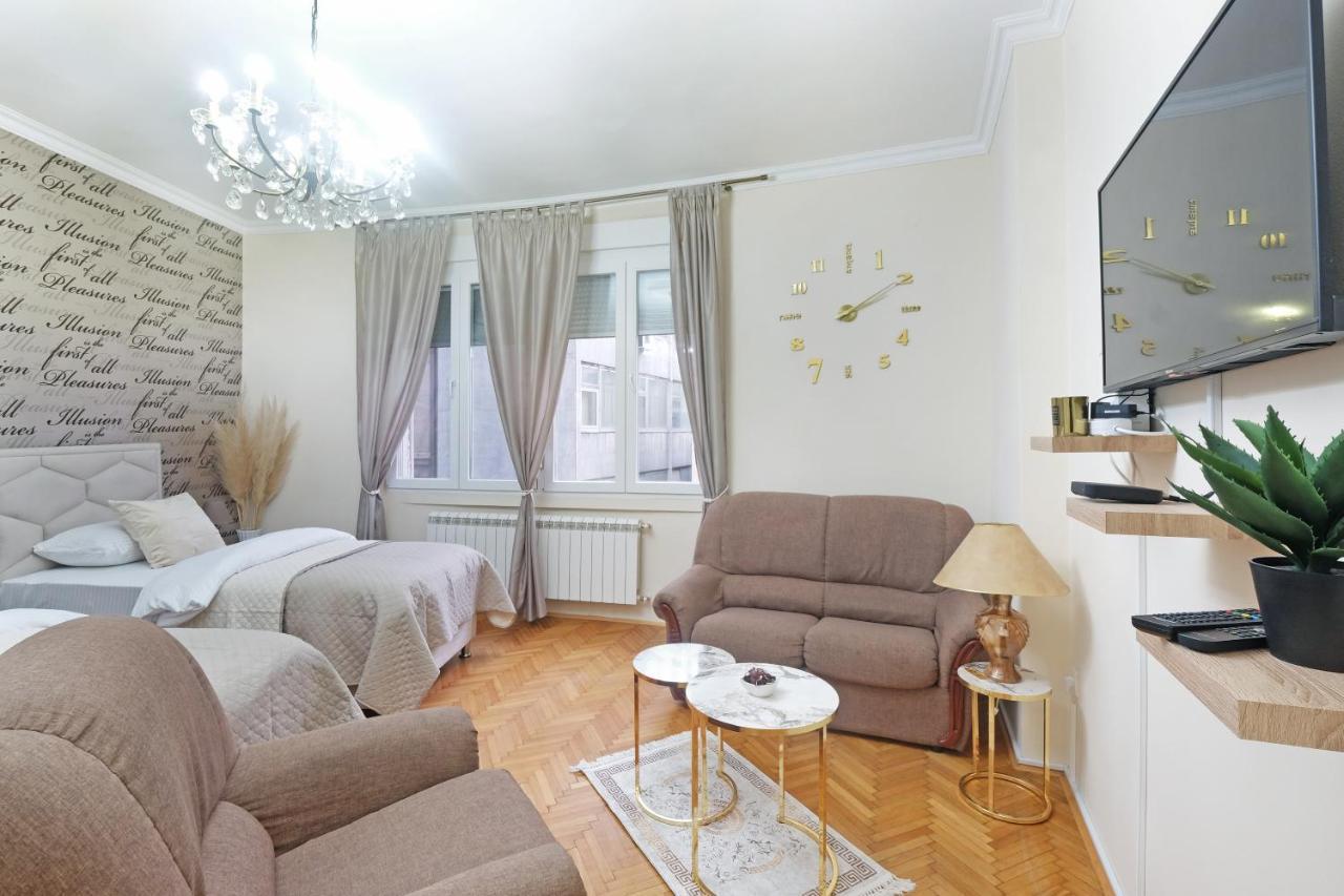 Illusion Downtown Apartment ベオグラード エクステリア 写真